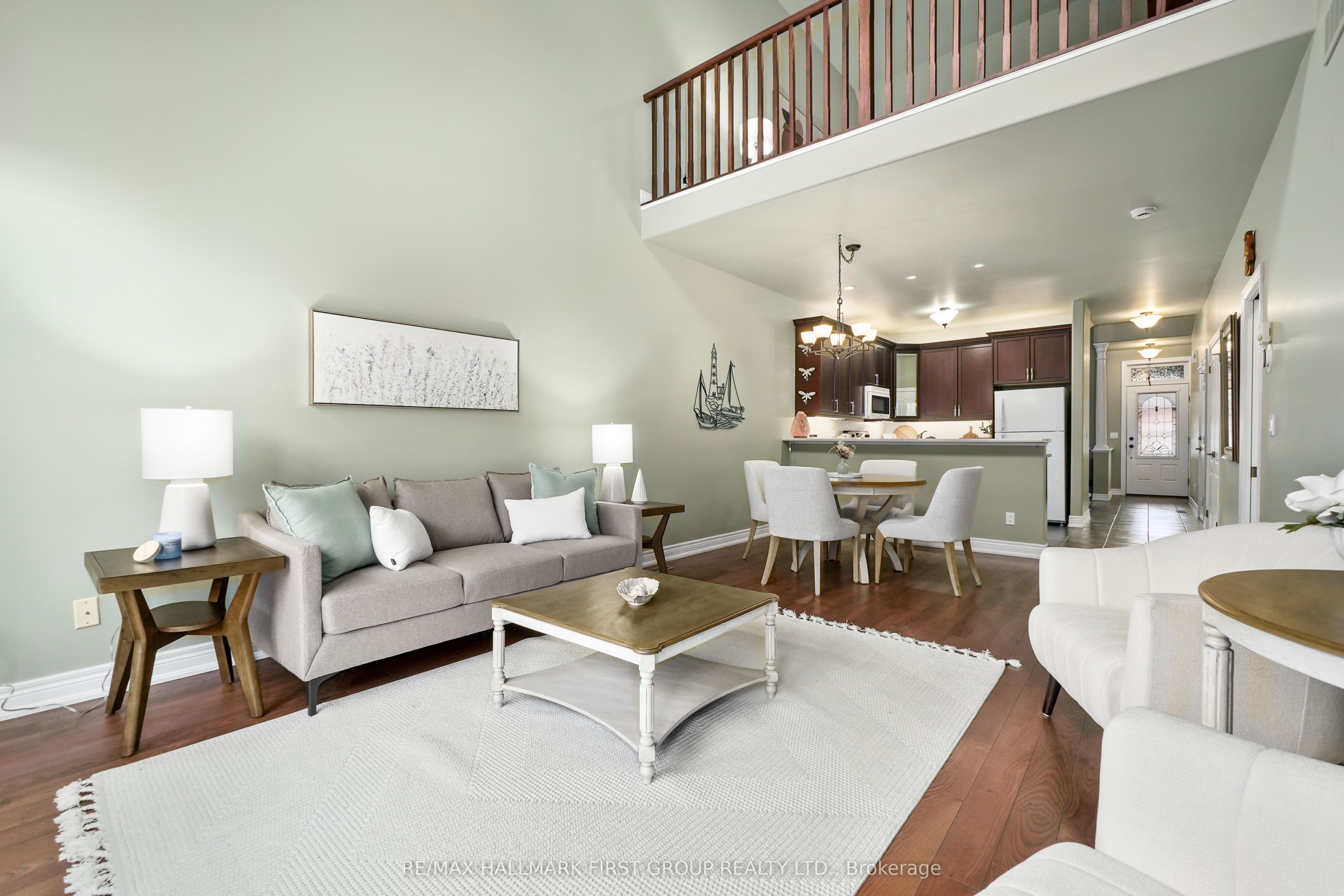 #505 - 120 University Avenue Property Photo 9
