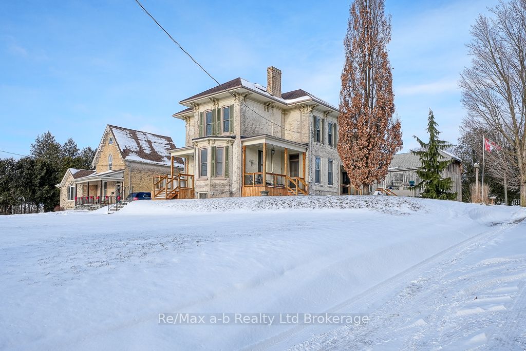 291 Wellington Street Property Photo 1