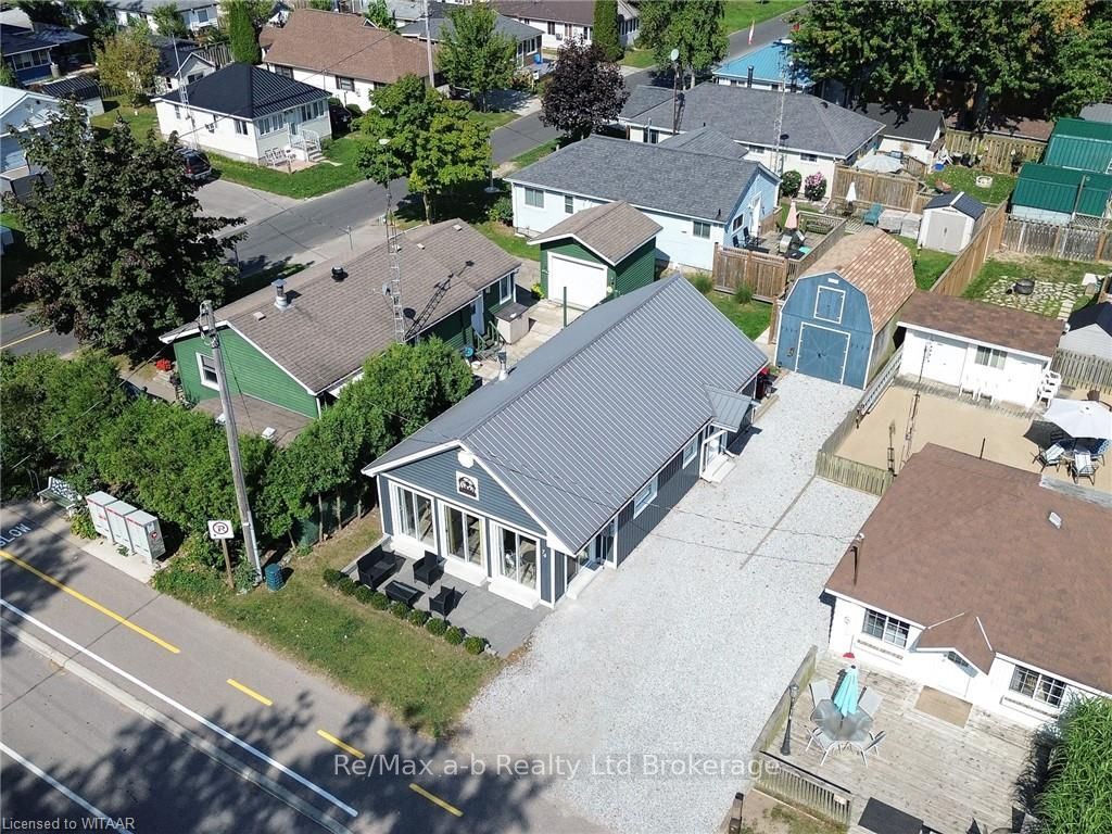74 Erie Boulevard Property Photo 28