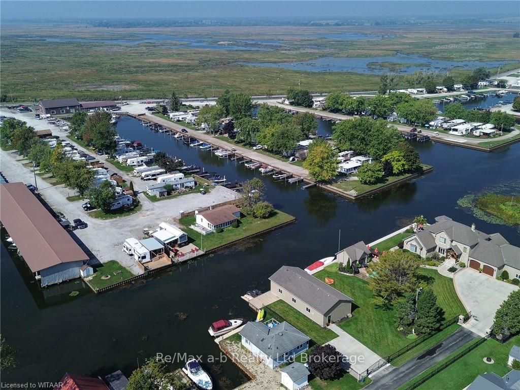 74 Erie Boulevard Property Photo 33