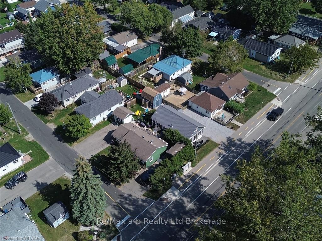 74 Erie Boulevard Property Photo 35