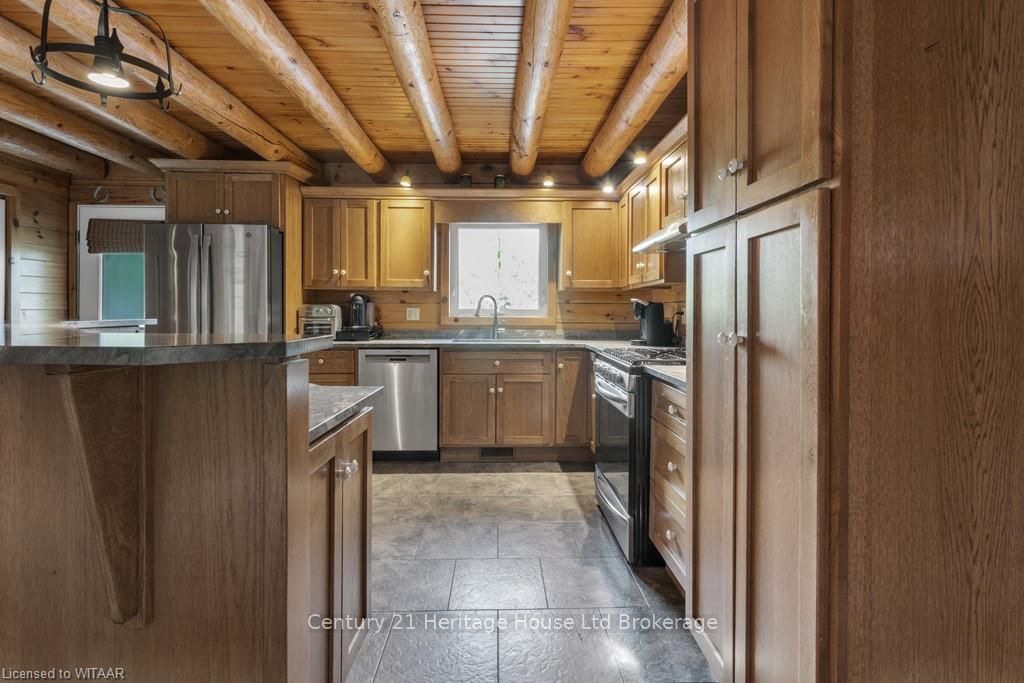 Address Unavailable Property Photo 6
