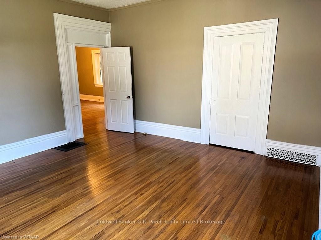 292258 Culloden Line Property Photo 3