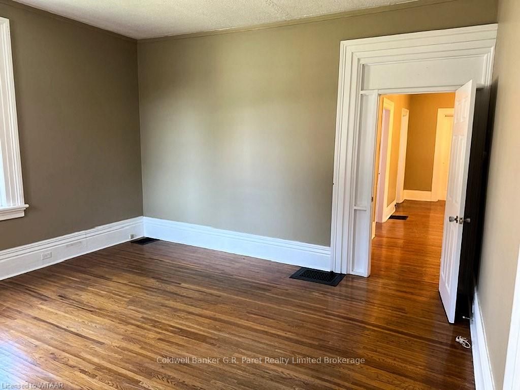 292258 Culloden Line Property Photo 4