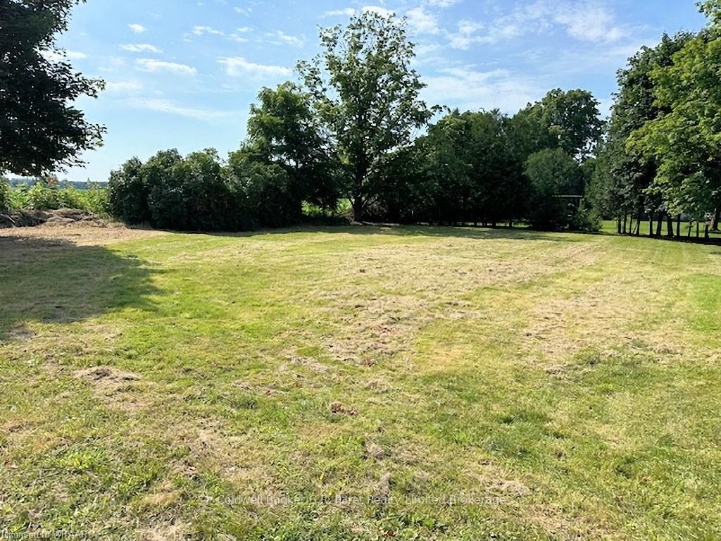 292258 Culloden Line Property Photo 30