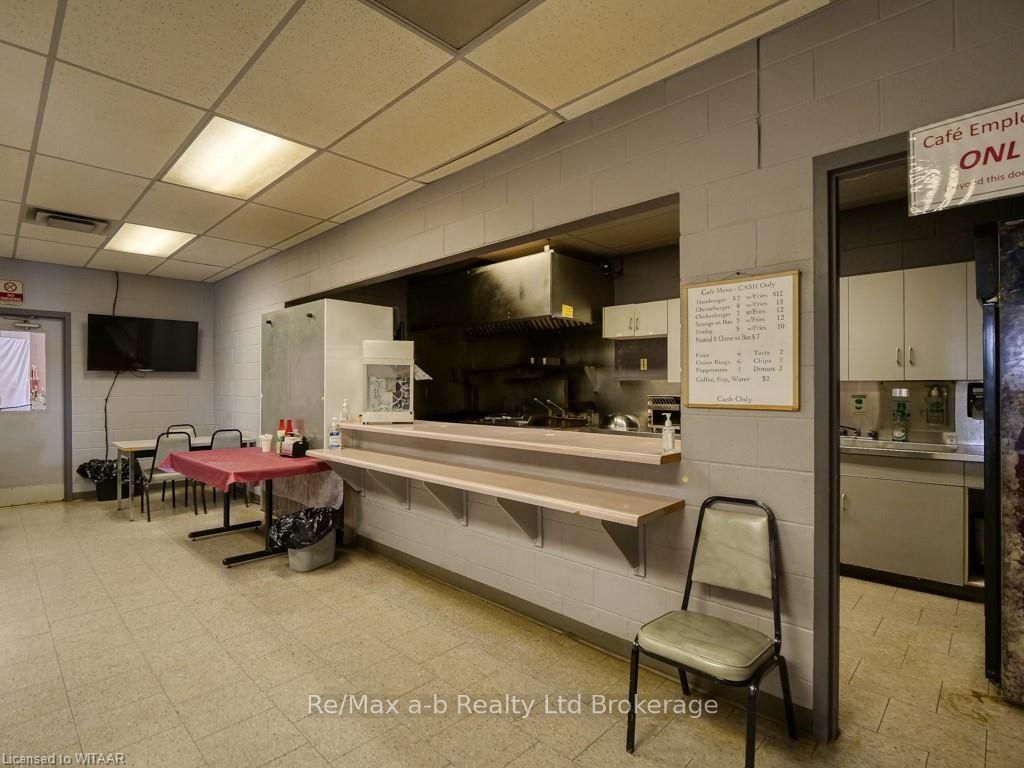 5531 County Line 86 Property Photo 16