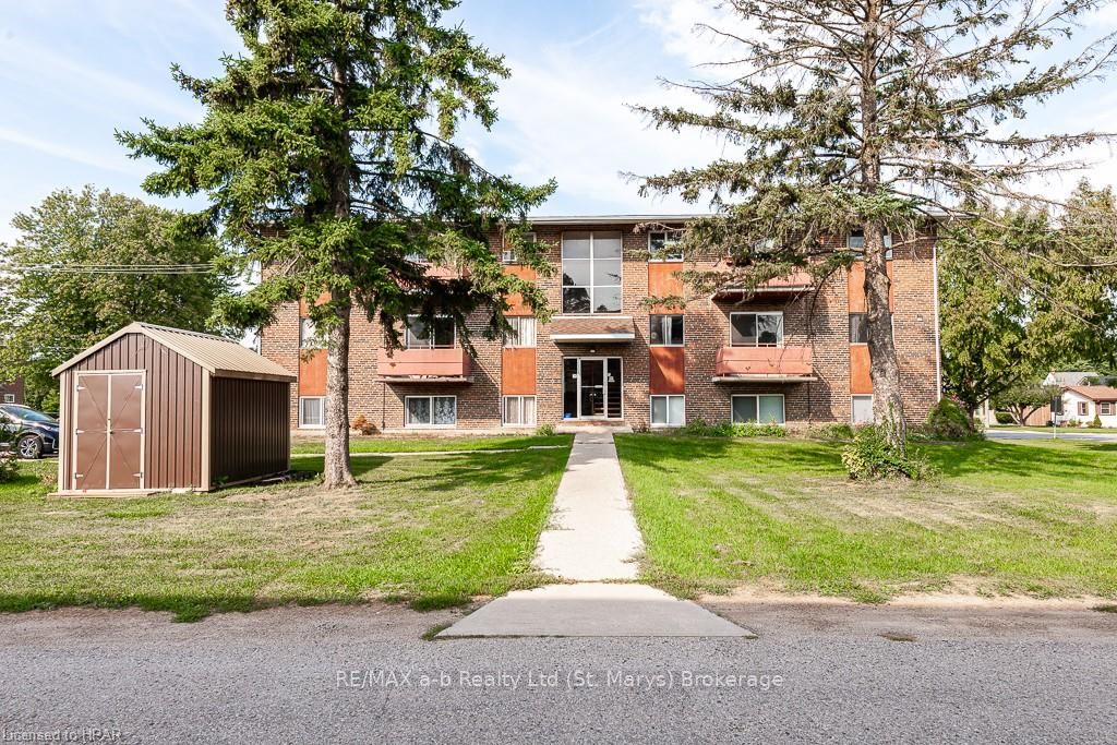193 Norfolk Street Property Photo 6
