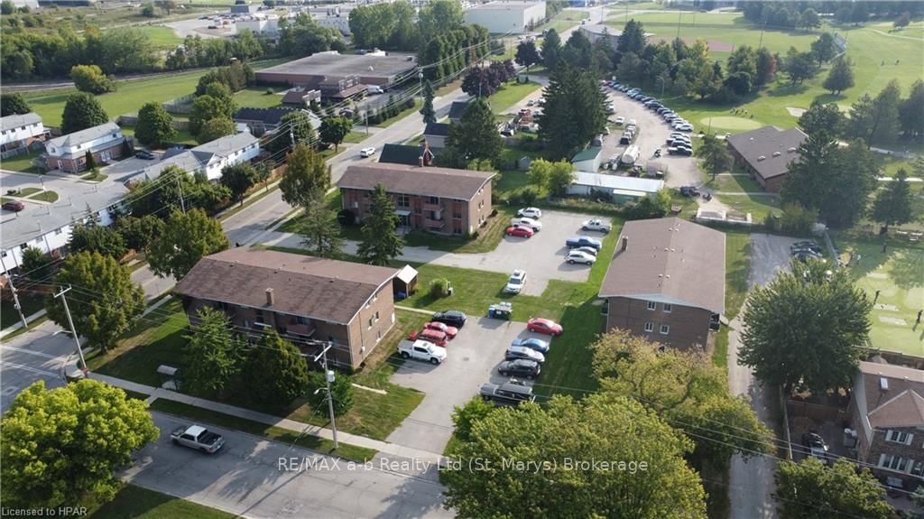 193 Norfolk Street Property Photo 11