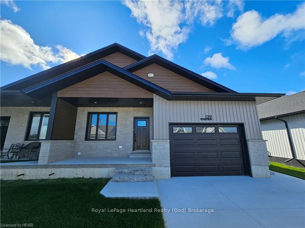 139 Severn Drive Property Photo 1