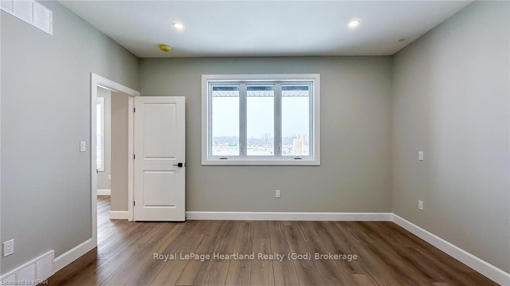 139 Severn Drive Property Photo 16