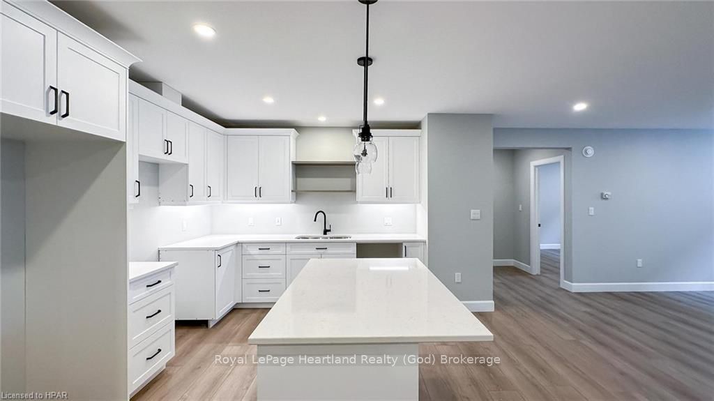 139 Severn Drive Property Photo 29