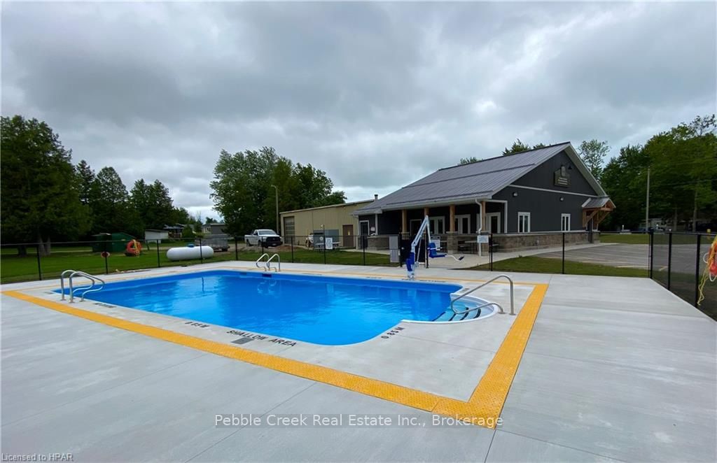 28 Sutton Drive Property Photo 30