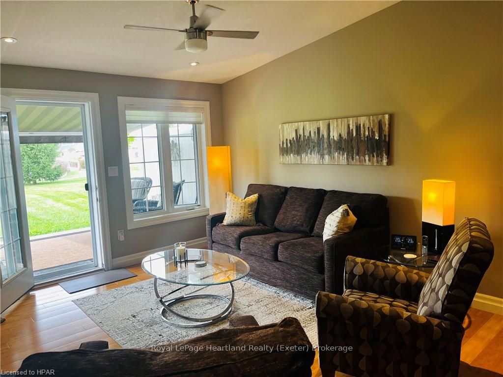 81 Redford Drive Property Photo 11