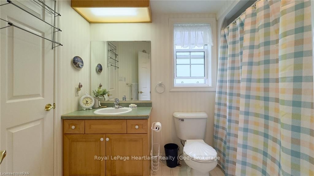 301 Bethune Crescent Property Photo 18