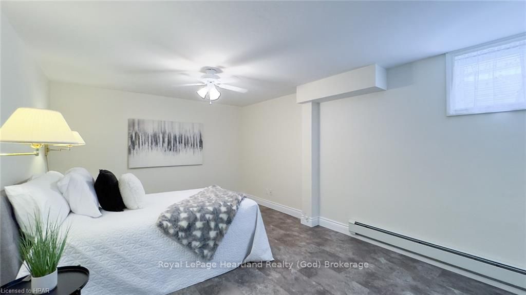 301 Bethune Crescent Property Photo 28