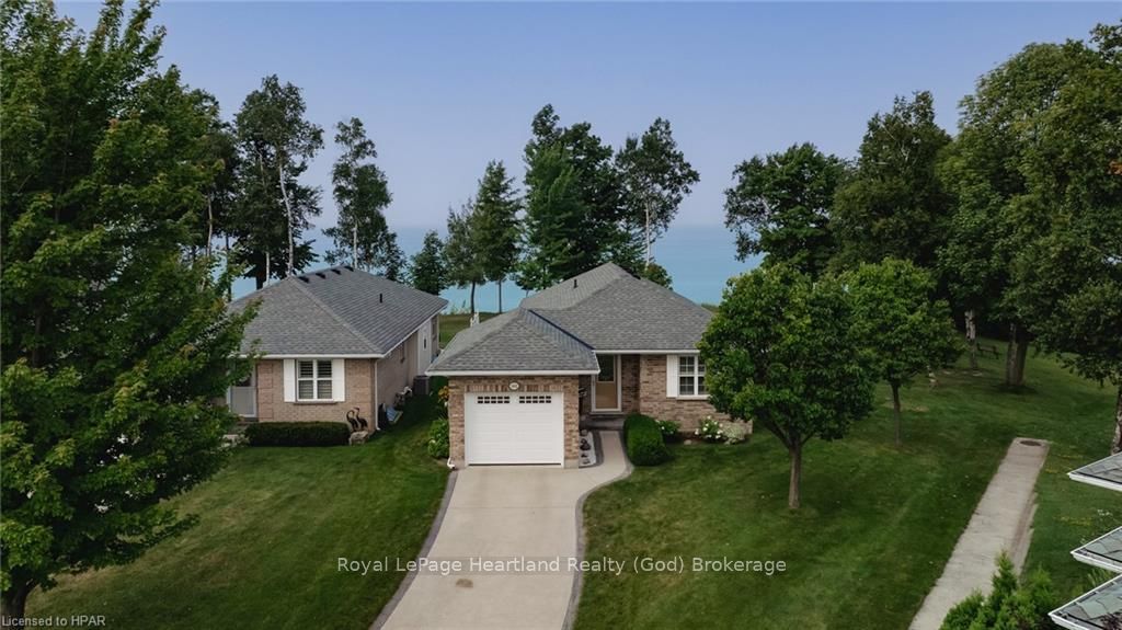 301 Bethune Crescent Property Photo 31