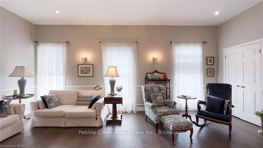 166 Property Photo 24