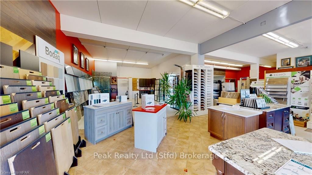 309 Lorne Avenue Property Photo 3