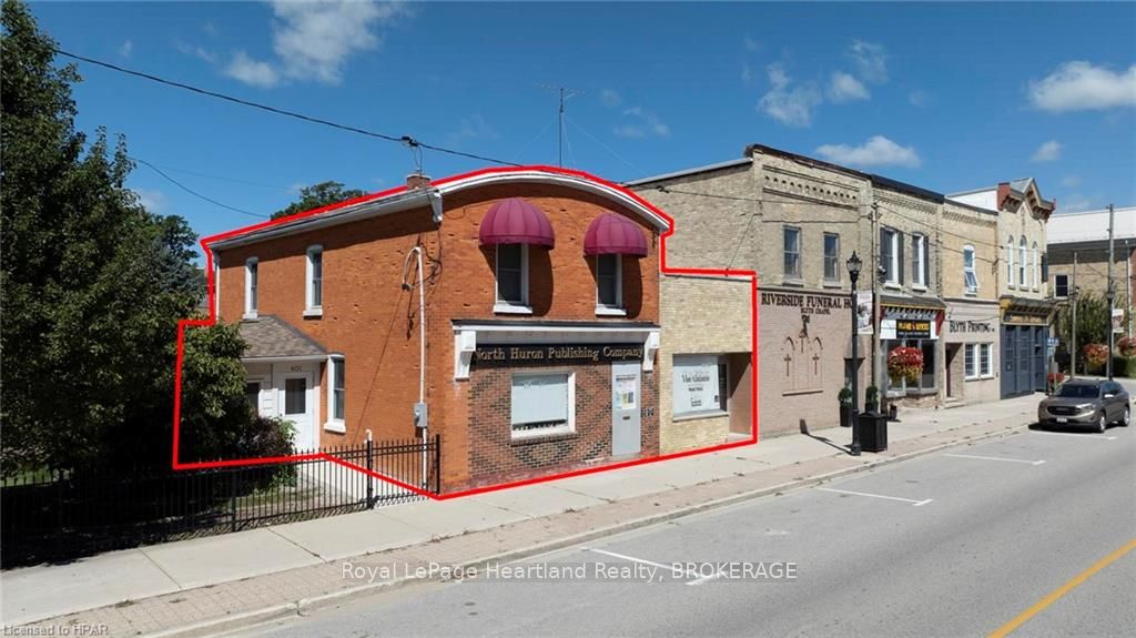 405 Queen St Property Photo 2