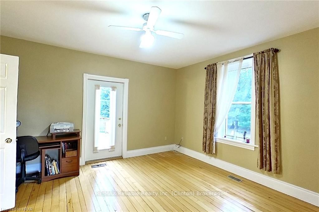 75551 Bluewater Highway Property Photo 9