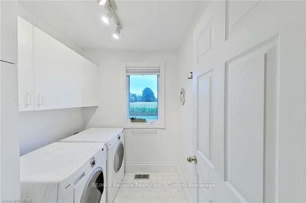 75551 Bluewater Highway Property Photo 15