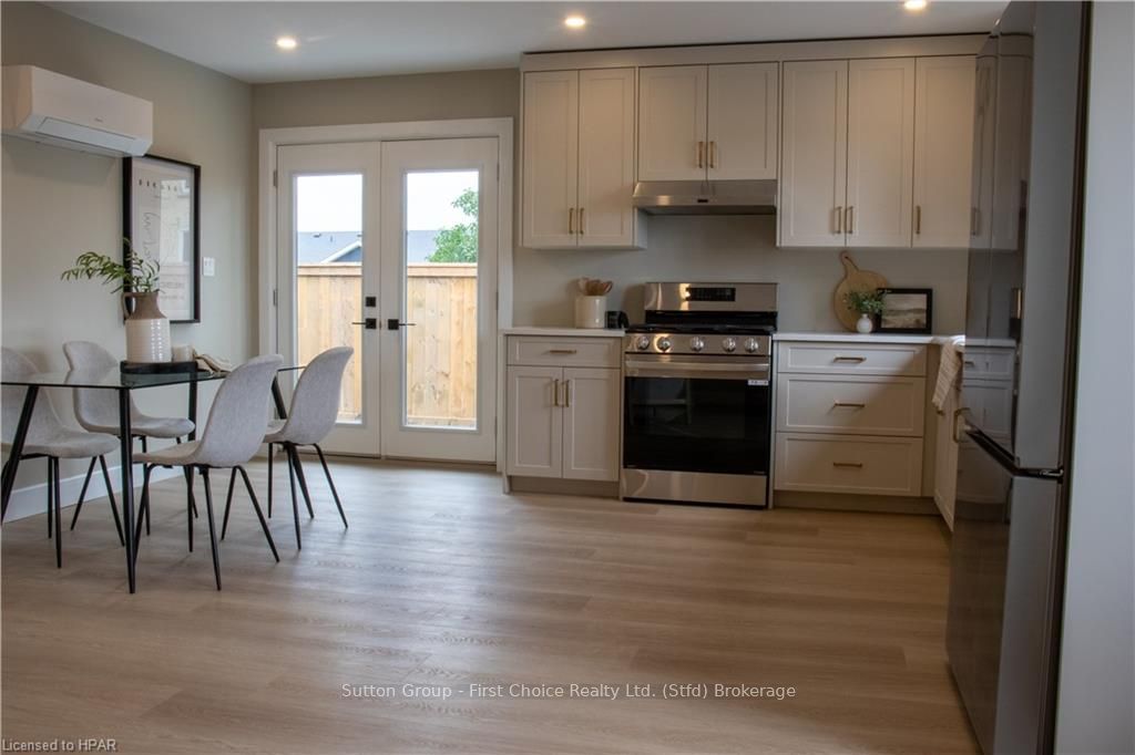 18 Blanshard Street Property Photo 2