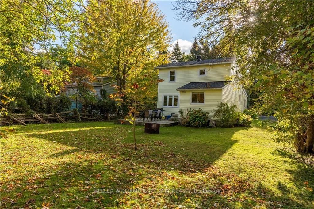 6399 Cairn View Road Property Photo 3