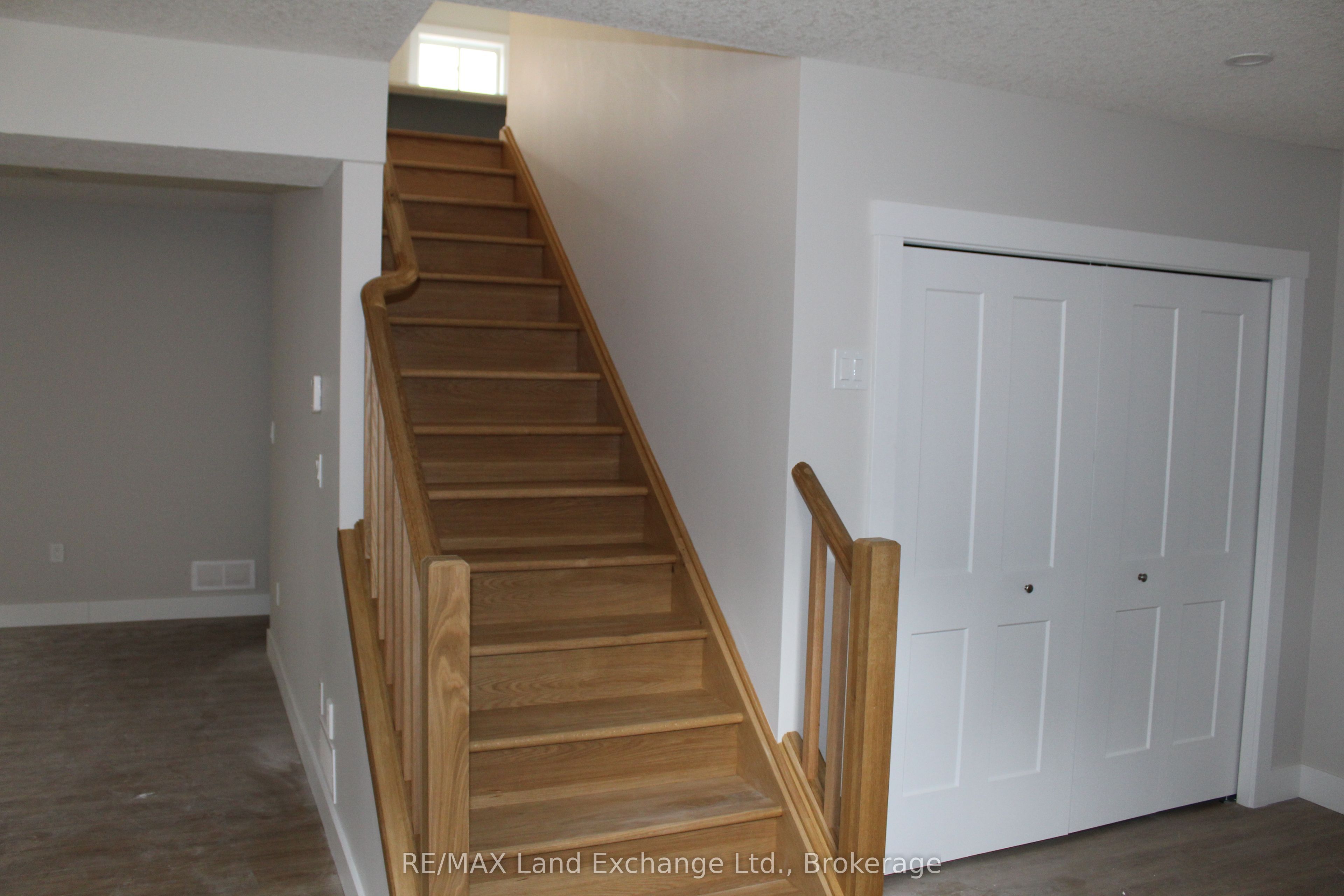 784 Campbell Avenue Property Photo 9