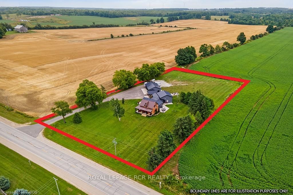 408082 Grey 4 Road Property Photo 2