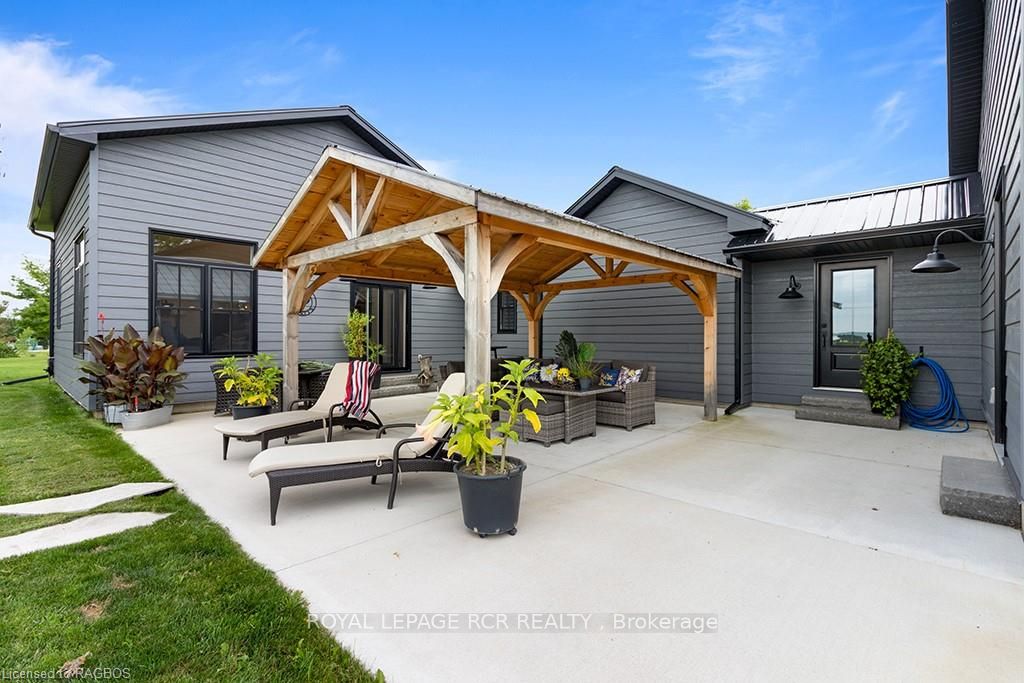 408082 Grey 4 Road Property Photo 43