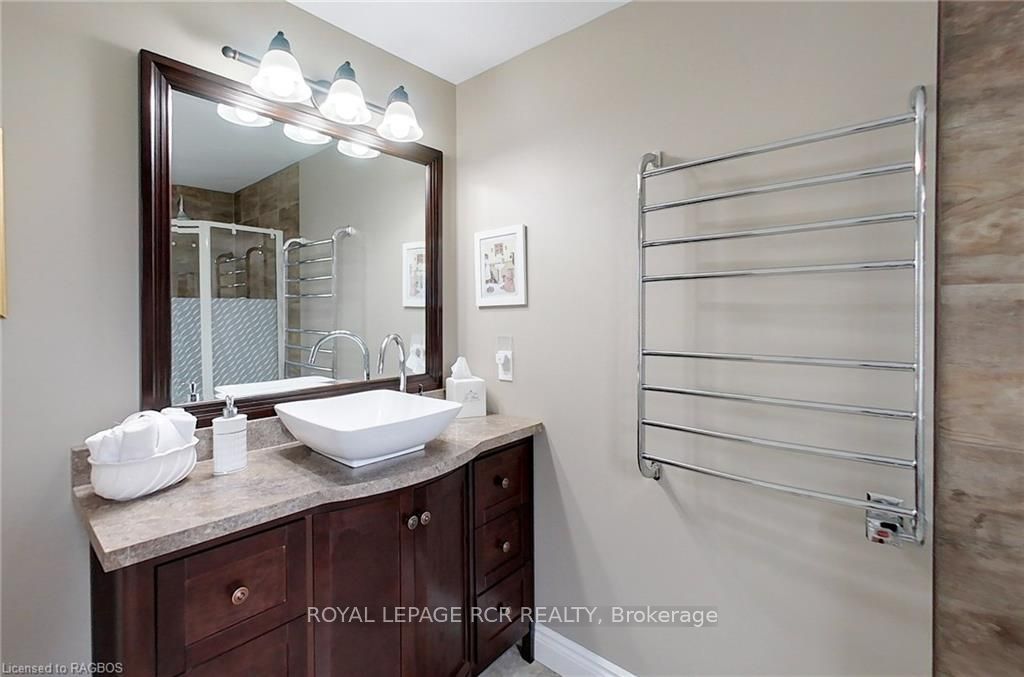 495190 Traverston Road Property Photo 42