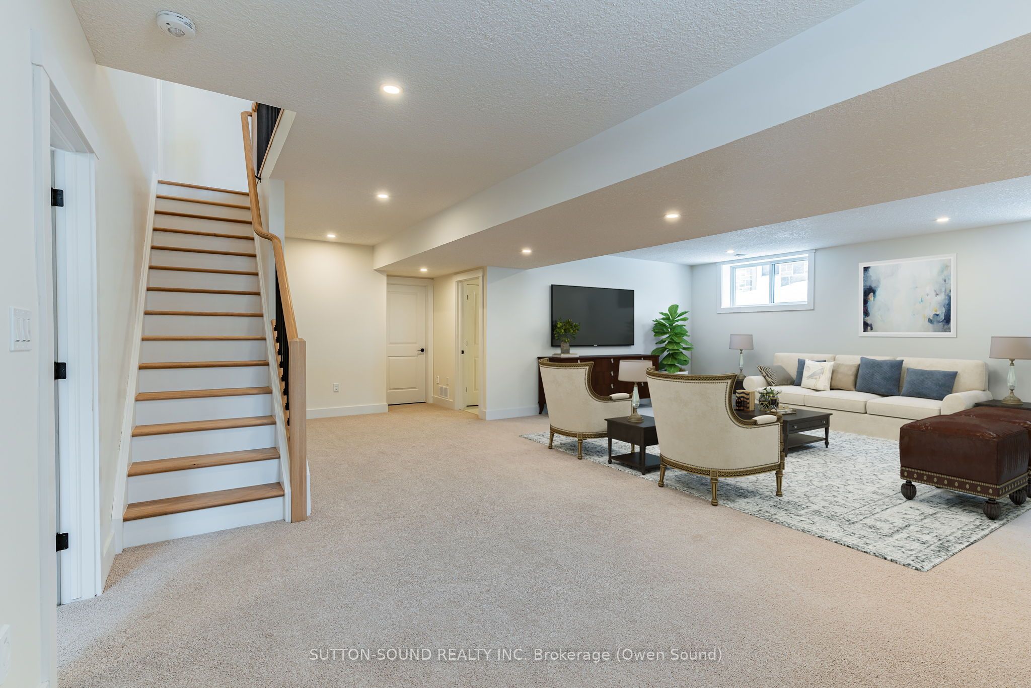 325 6th Avenue Property Photo 6
