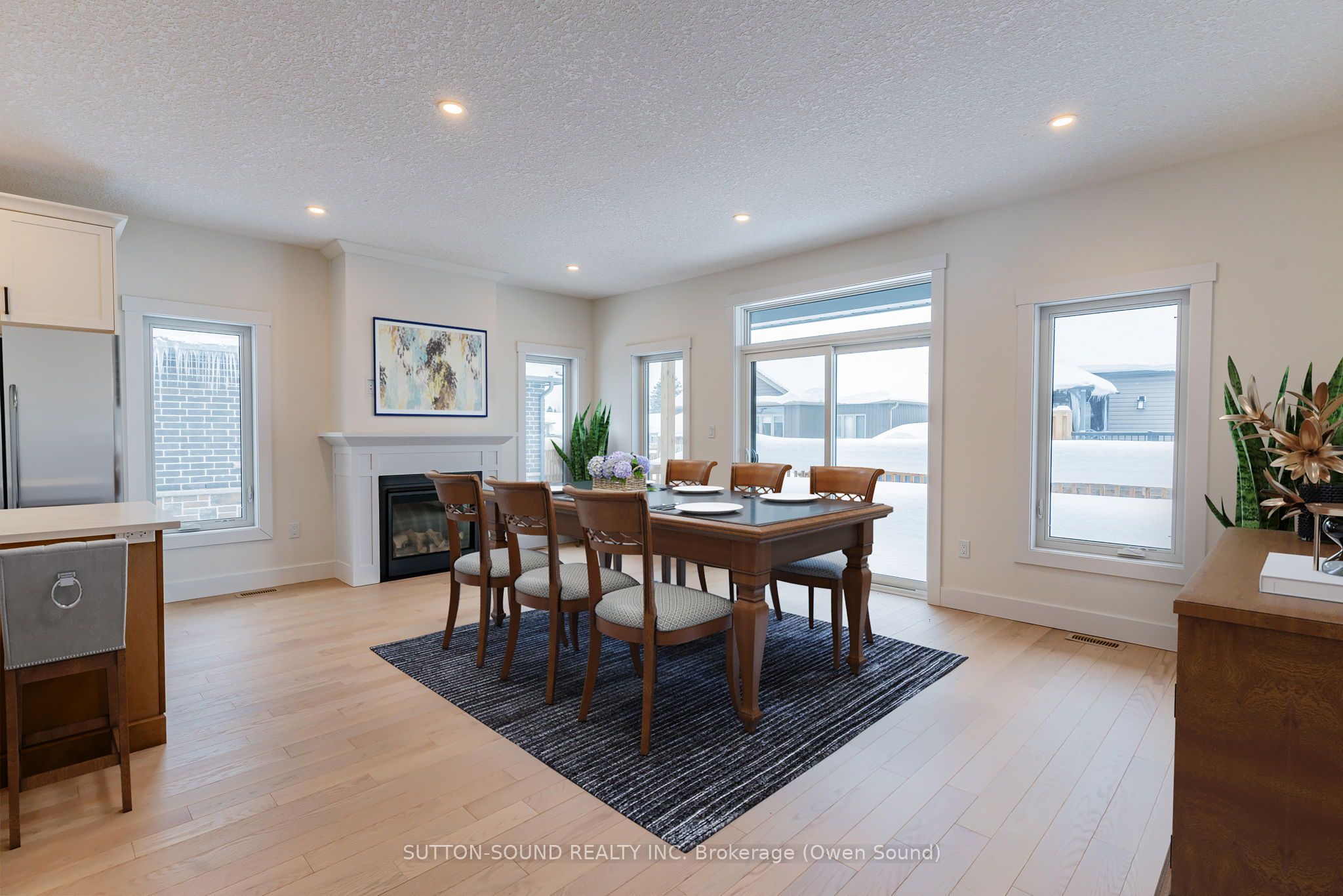 325 6th Avenue Property Photo 11
