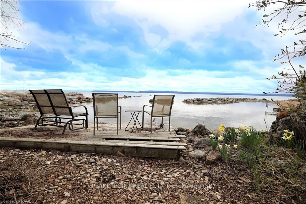 339601 Presqu'ile Road Property Photo 9