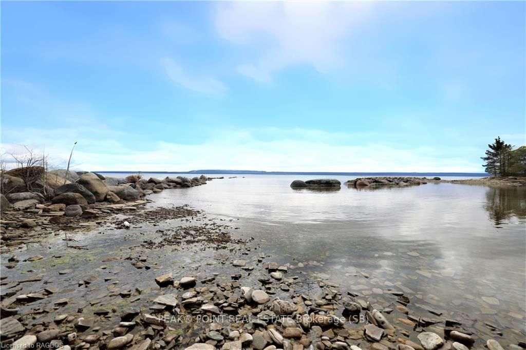 339601 Presqu'ile Road Property Photo 10