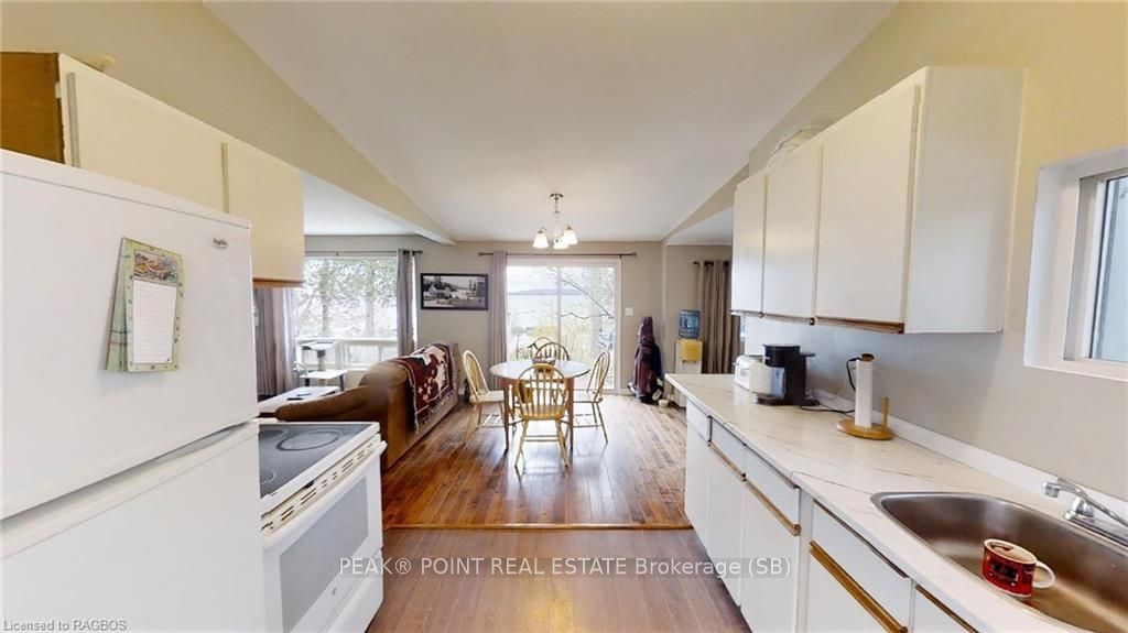339601 Presqu'ile Road Property Photo 12