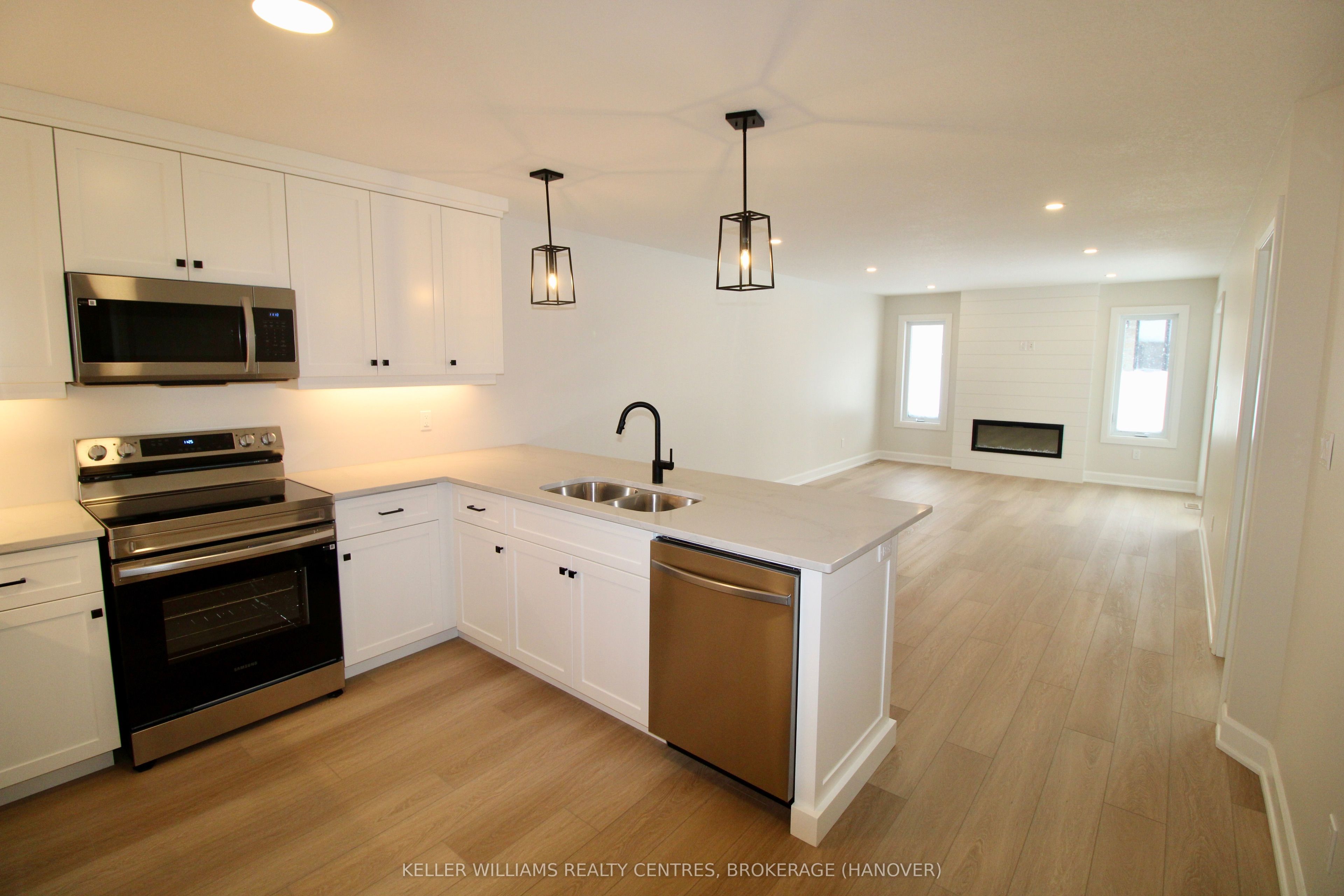 813 22nd Avenue A Property Photo 12