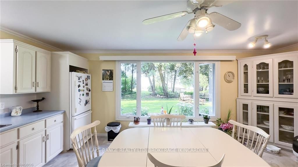 129 Huron Road Property Photo 22