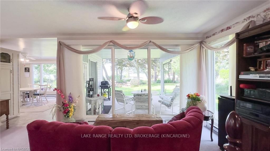 129 Huron Road Property Photo 24