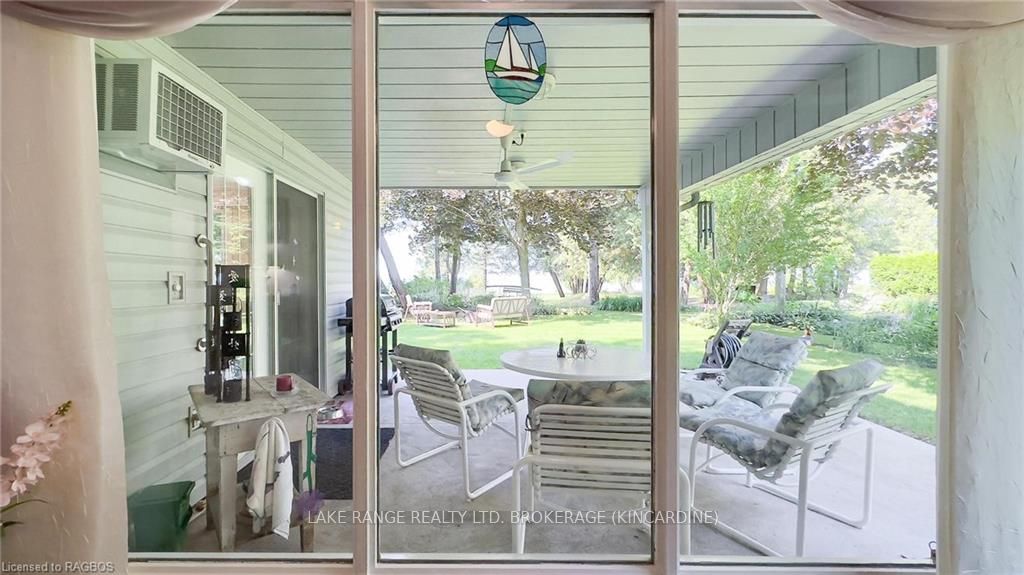 129 Huron Road Property Photo 27