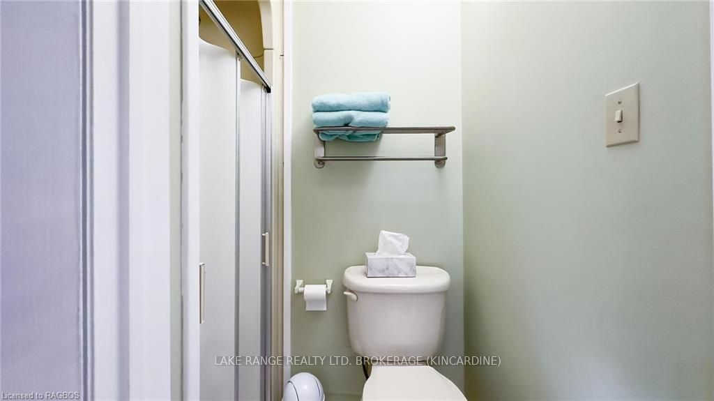 129 Huron Road Property Photo 31