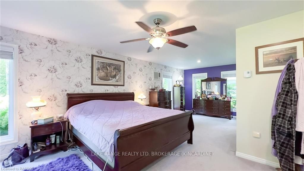 129 Huron Road Property Photo 32