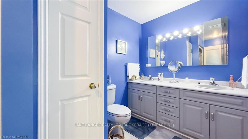 129 Huron Road Property Photo 35