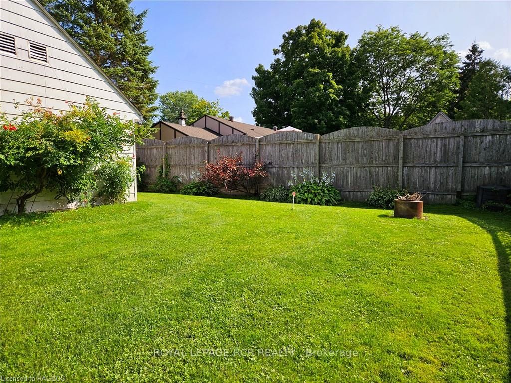 886 16th Street Property Photo 26