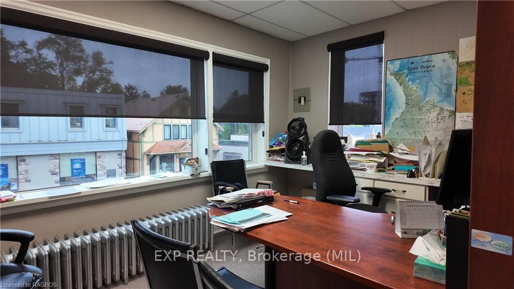 290 10th Street Property Photo 11