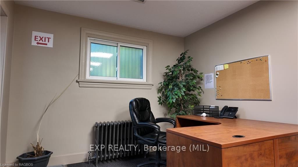 290 10th Street Property Photo 26