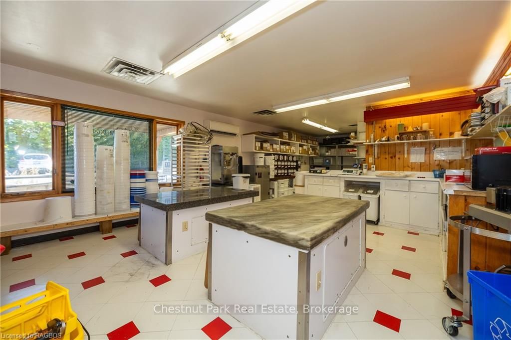 18 Bay Street Property Photo 15