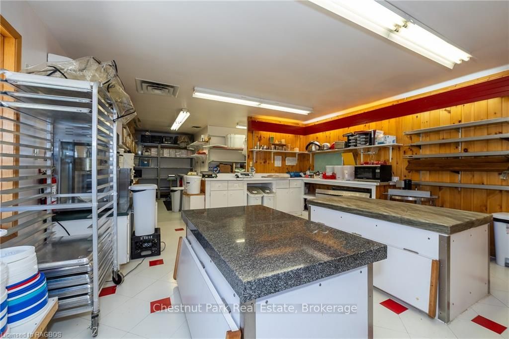 18 Bay Street Property Photo 17