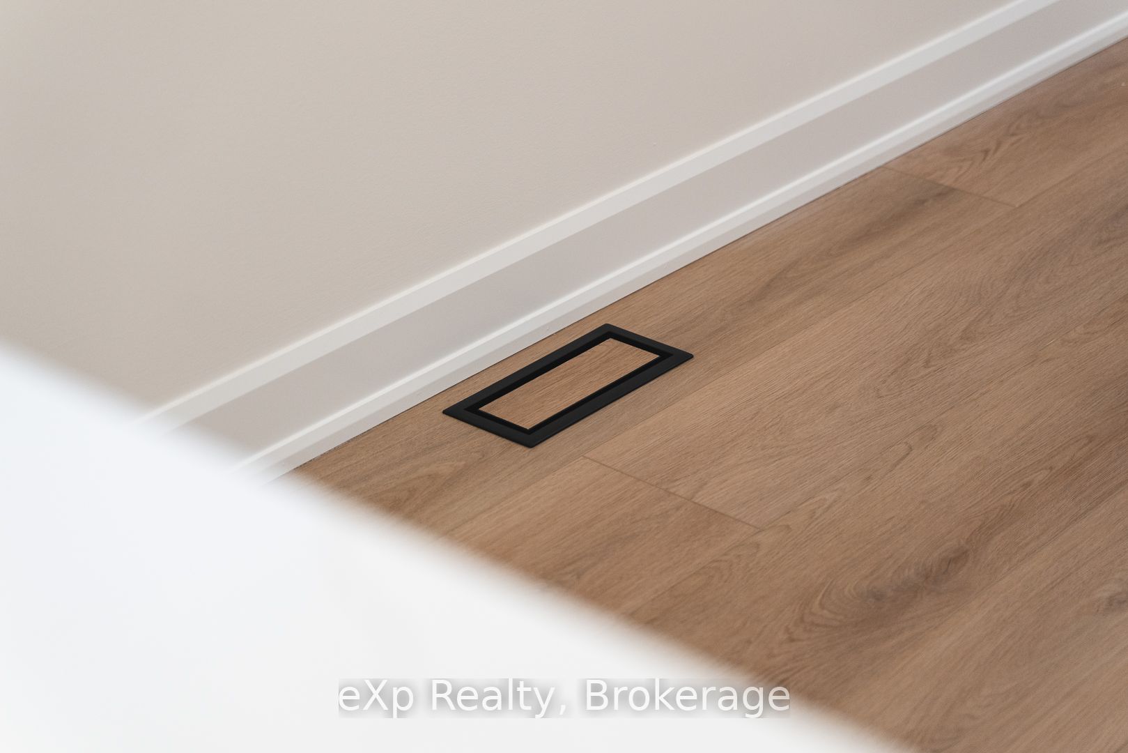 12 Janet Street Property Photo 10