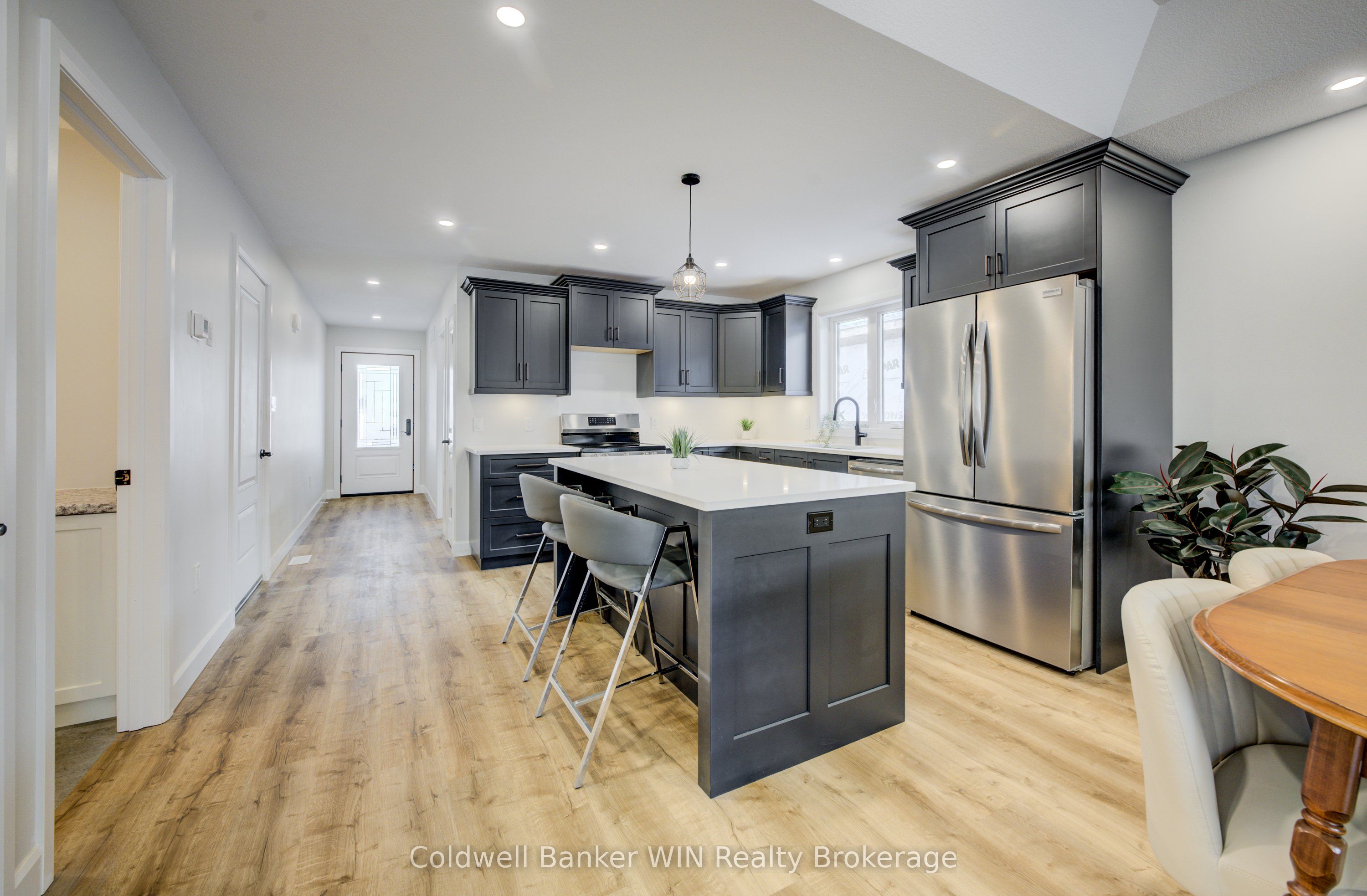 217 Elgin Street Property Photo 8